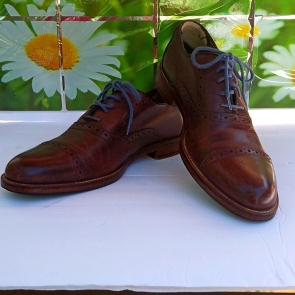 Aston Grey Men's leather Oxfords, 9.5,  Burgundy Brown, Pre-owned - Picture 1 of 14